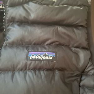 Women’s Patagonia puffer vest